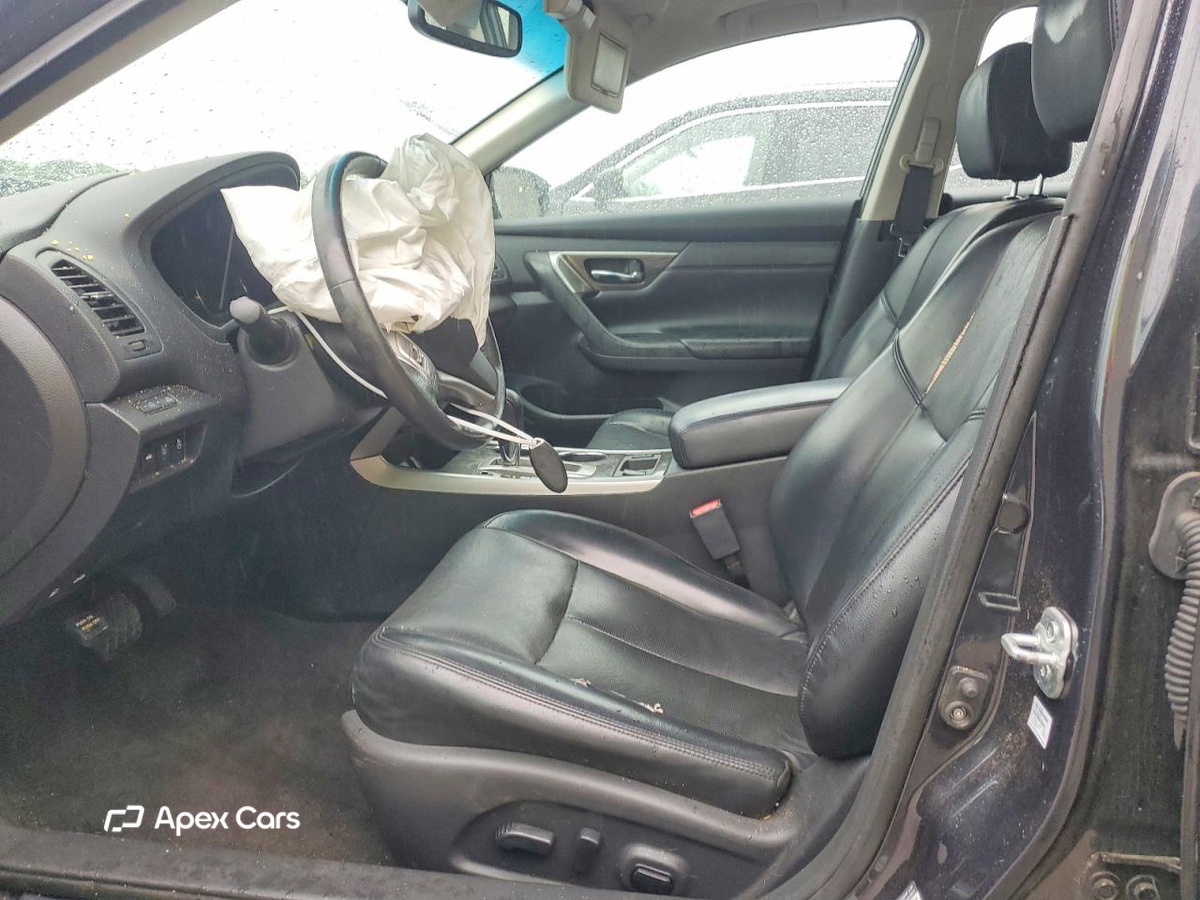 Nissan Altima 2015