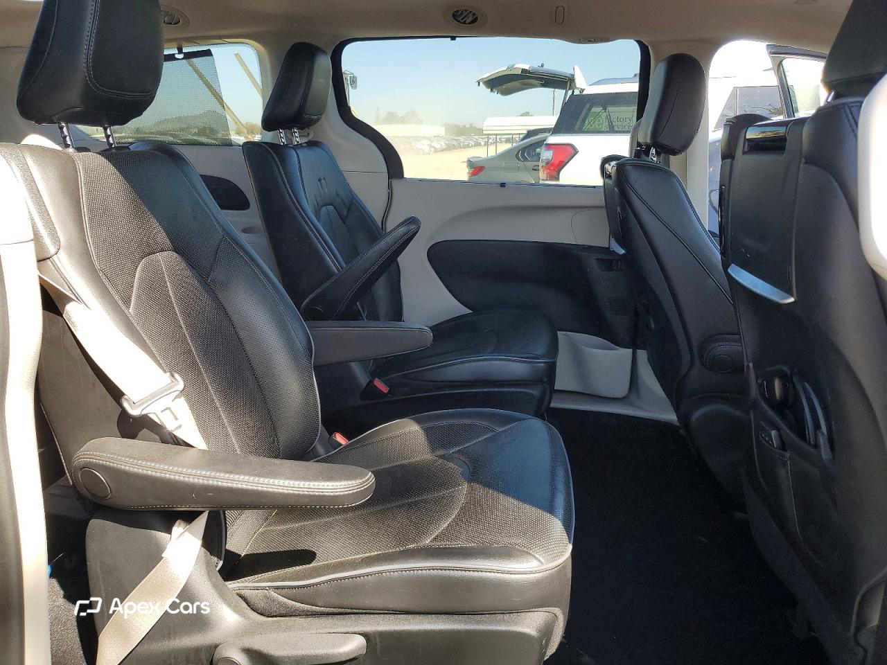 Chrysler Pacifica 2018