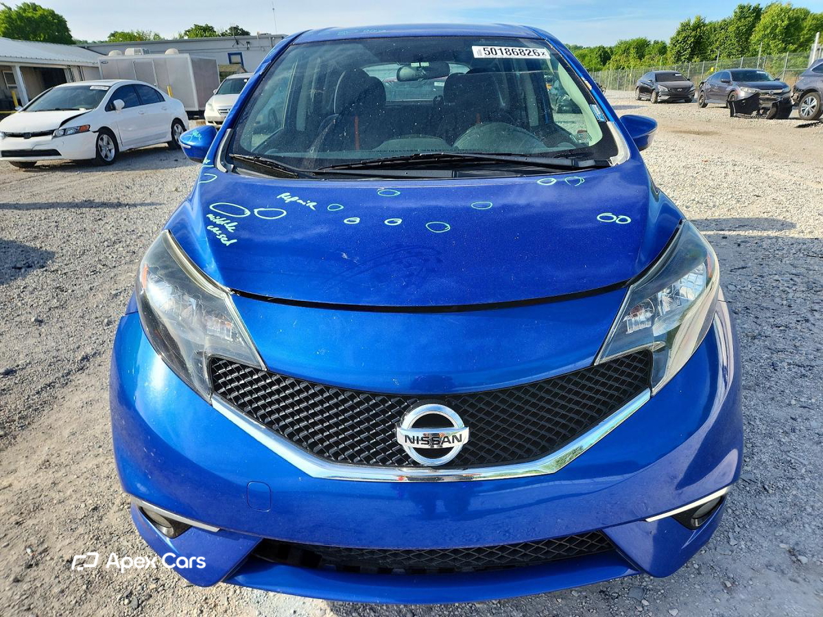 Nissan Versa 2015