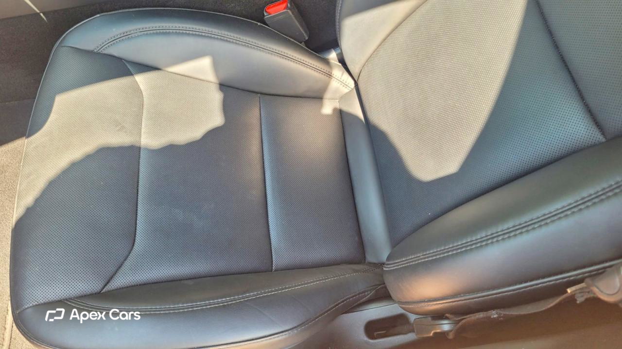 Tesla Model 3 2025