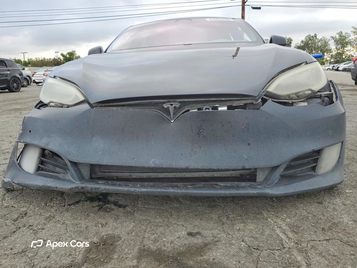 Tesla Model S 2017