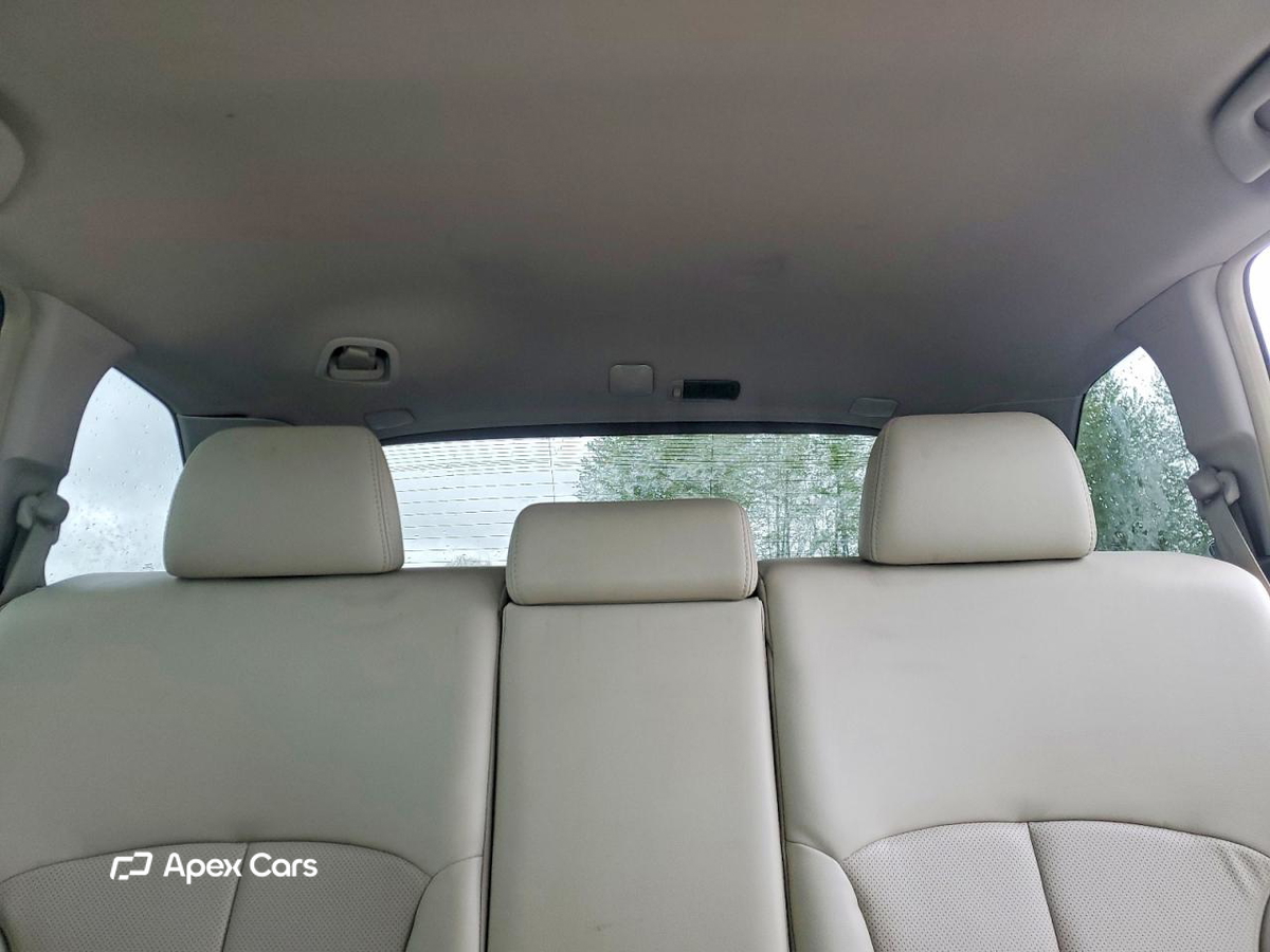 Subaru Outback 2012