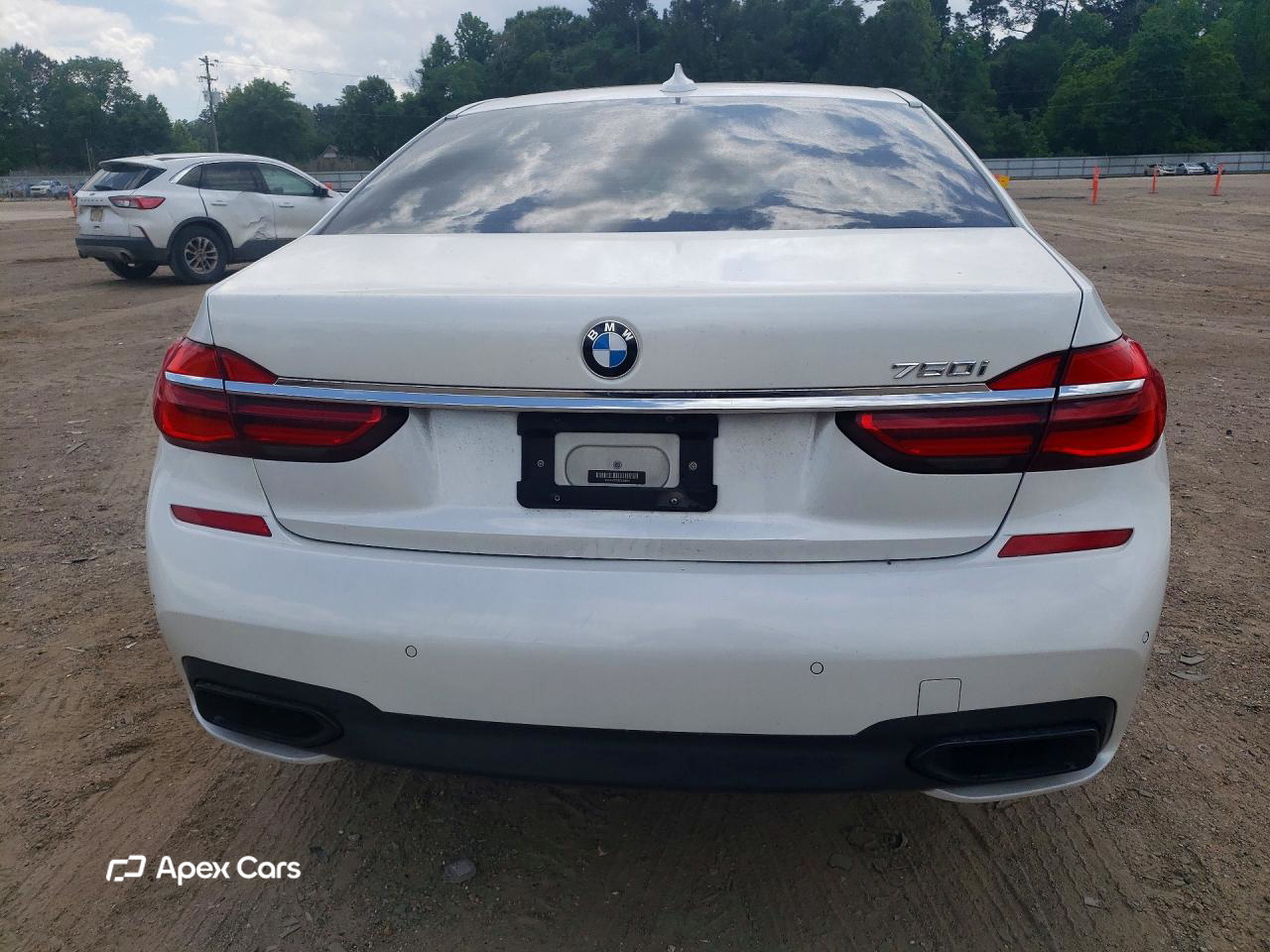 BMW Series 7 2016