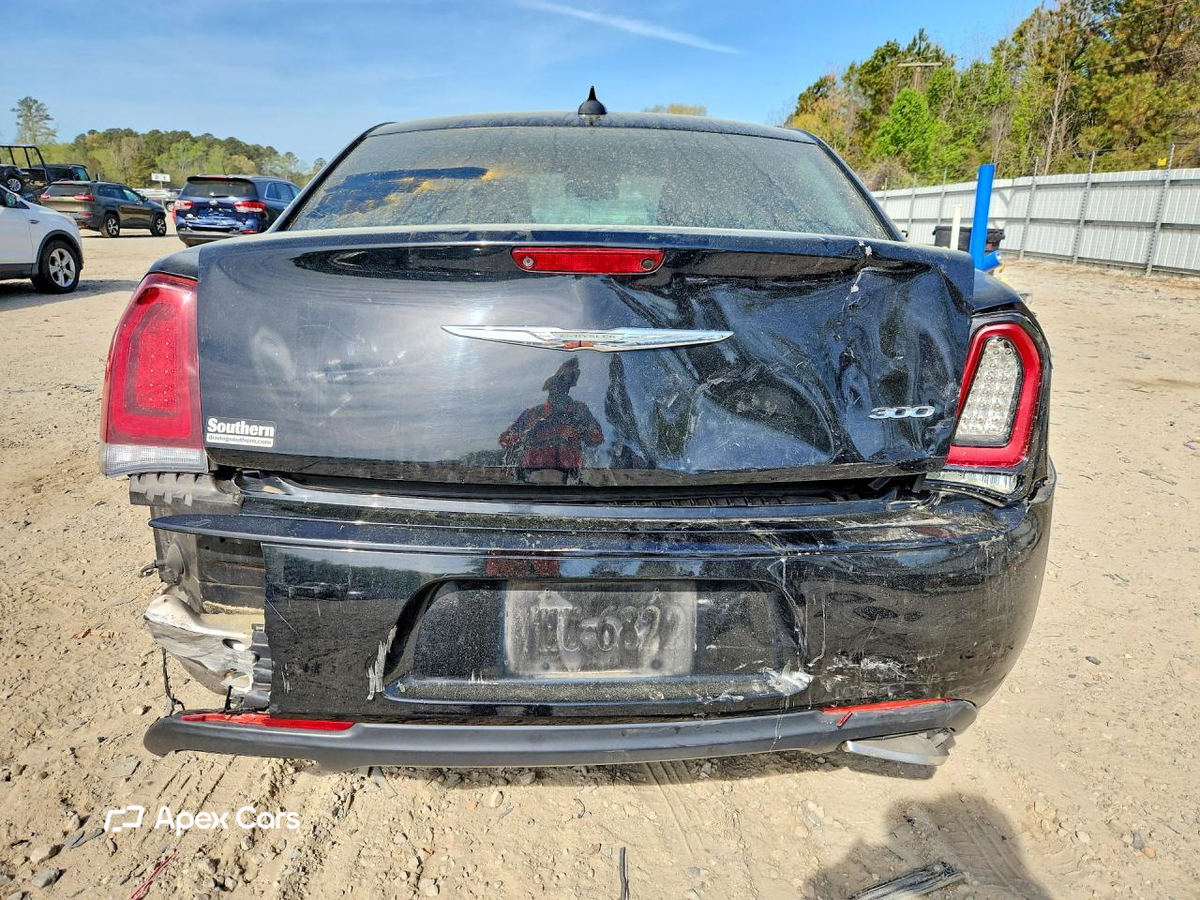 Chrysler 300 2018