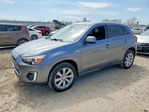 Mitsubishi Outlander 2015