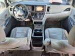 Toyota Sienna 2015