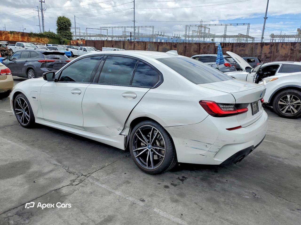 BMW Series 3 2022