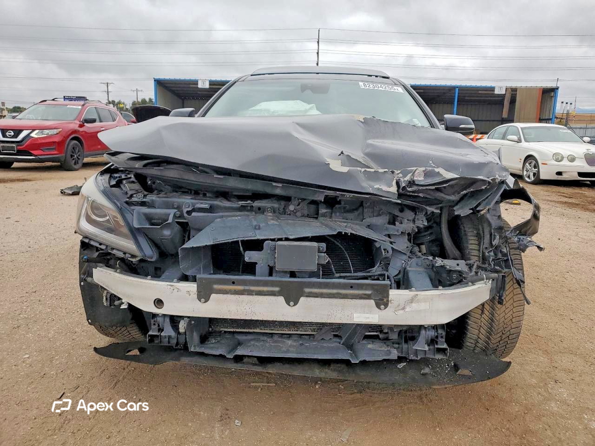 Hyundai Genesis 2015