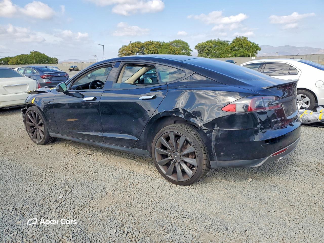 Tesla Model S 2013