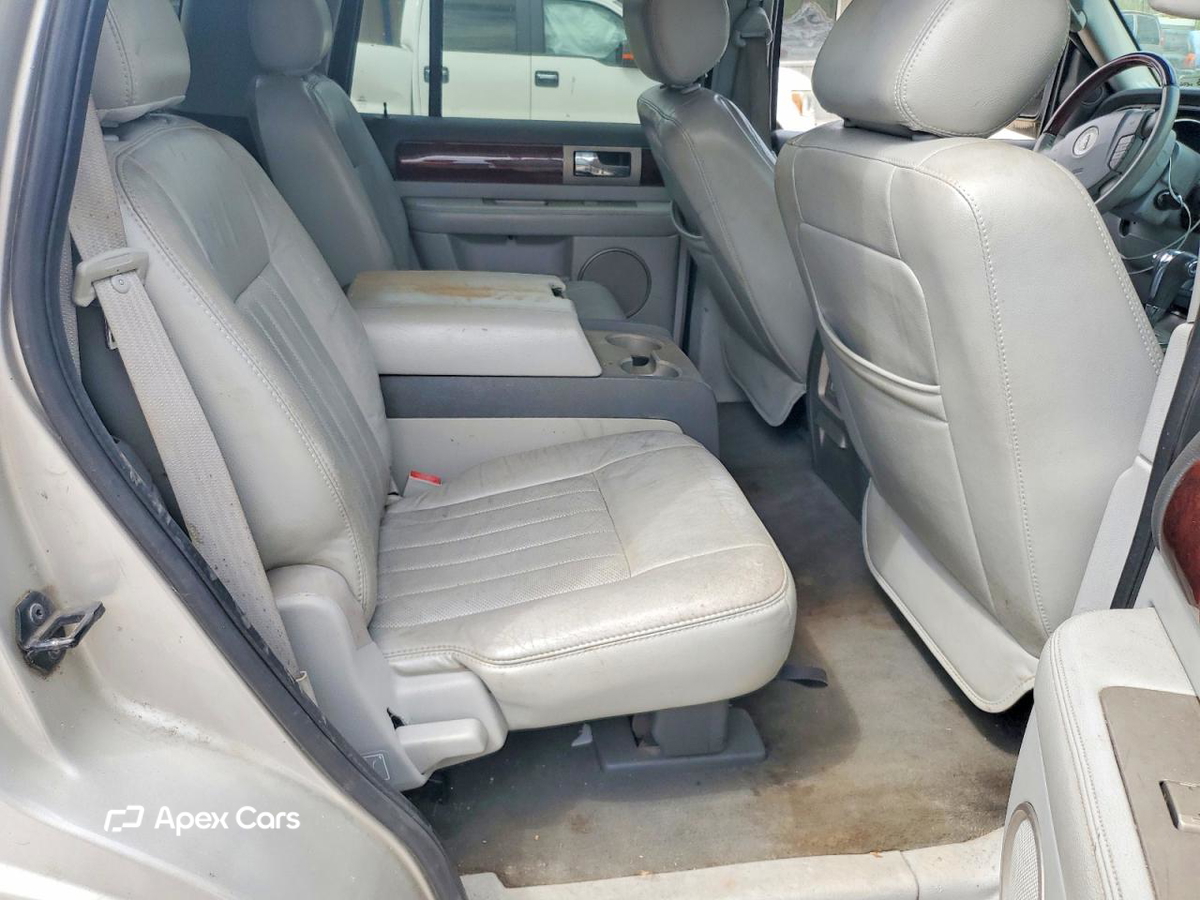 Lincoln Navigator 2005