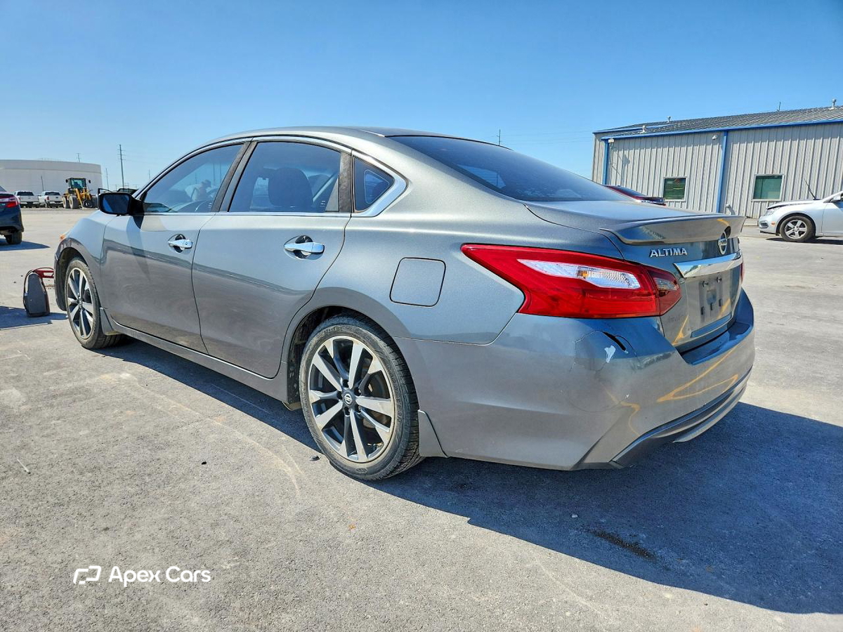Nissan Altima 2017