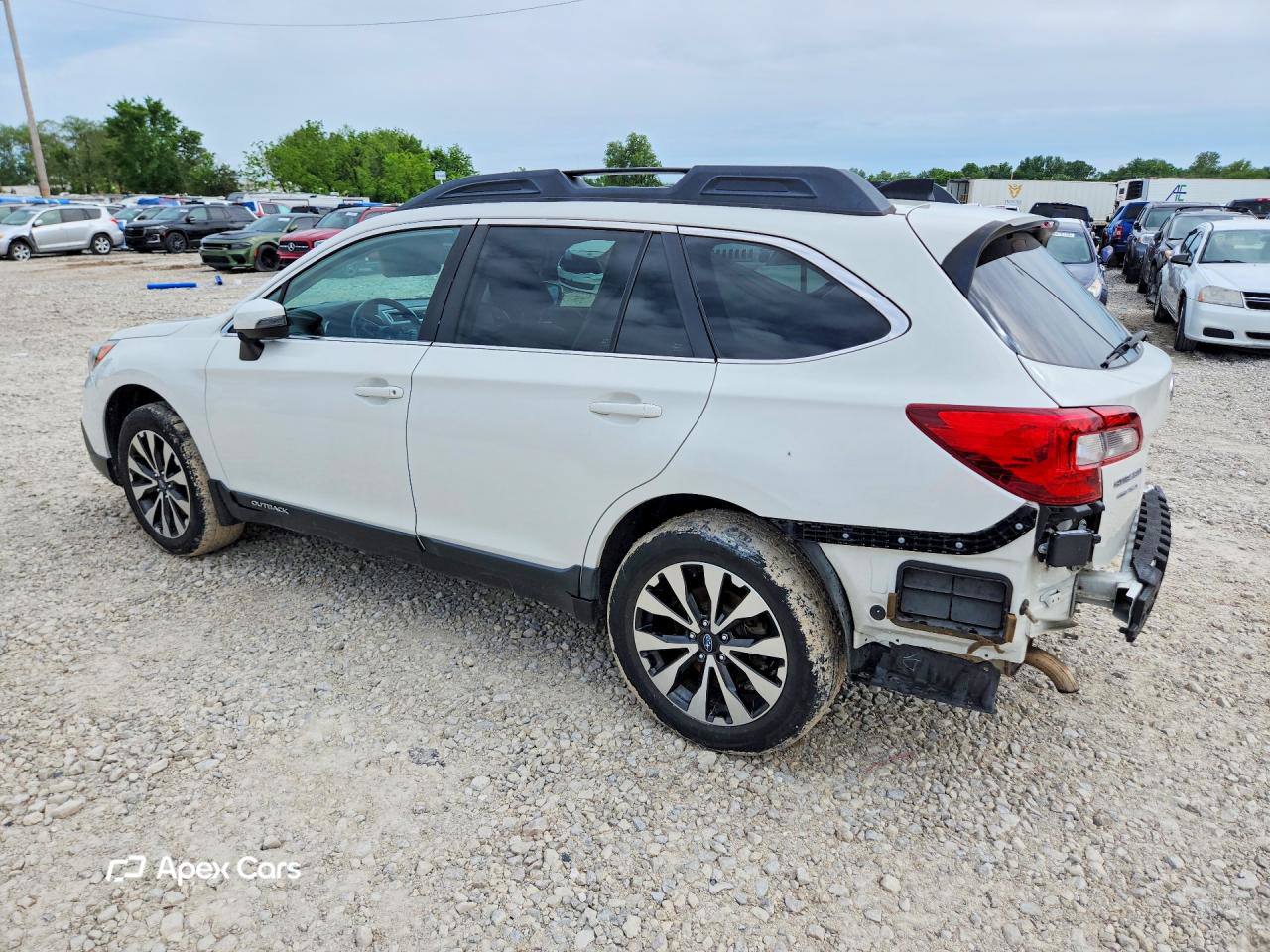Subaru Outback 2016