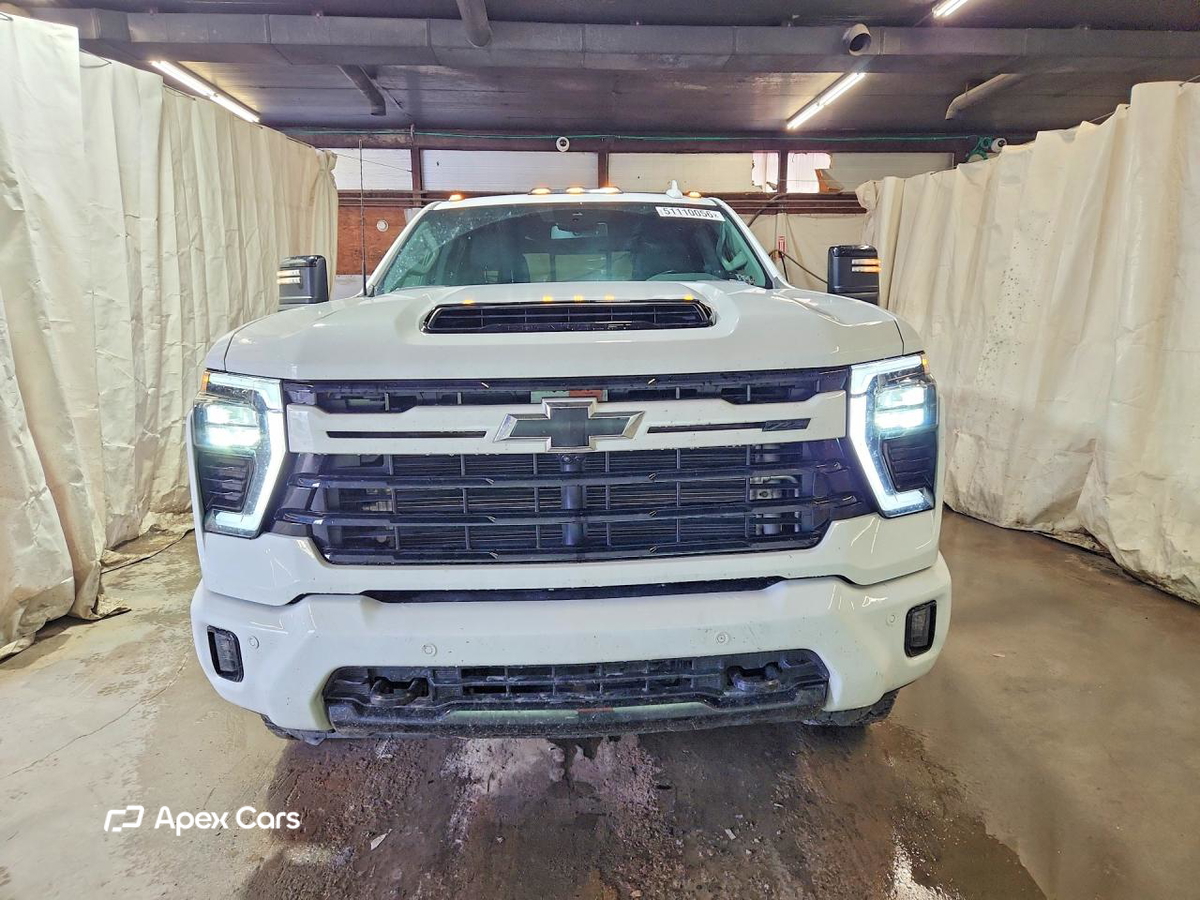 Chevrolet Silverado 2024