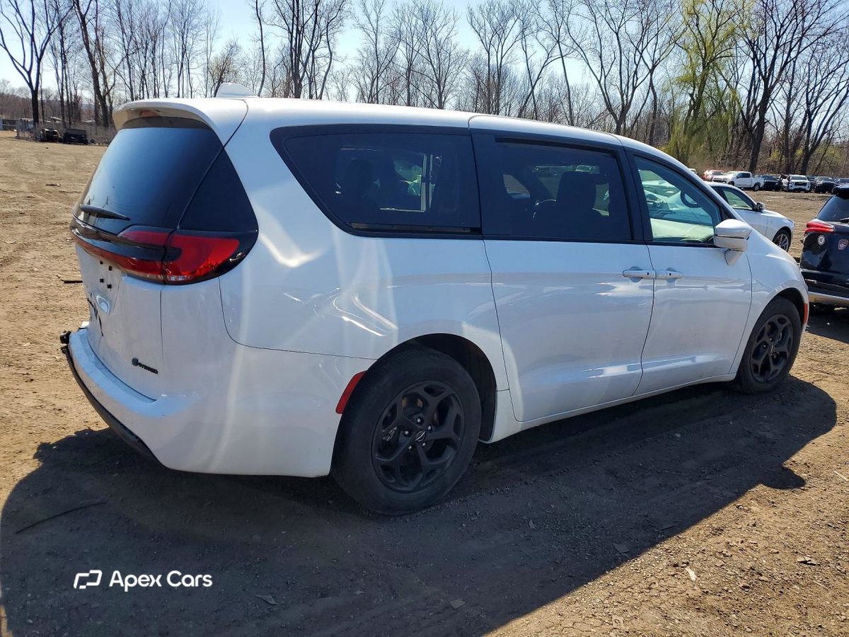 Chrysler Pacifica 2022