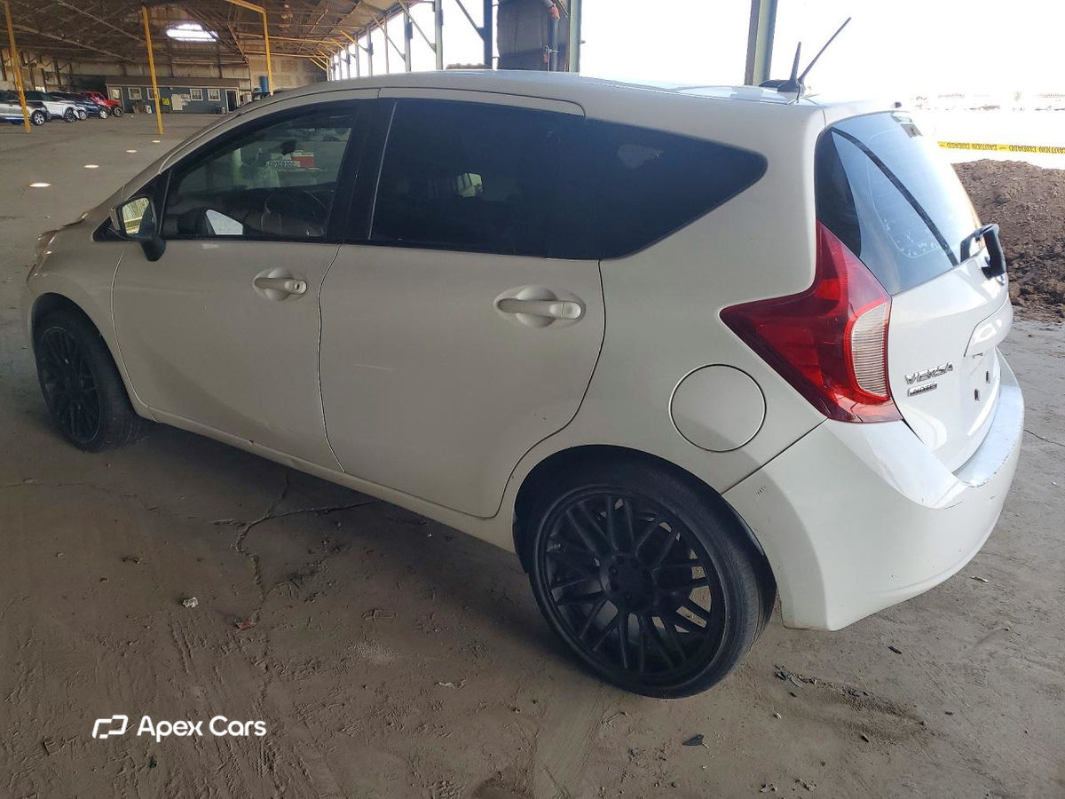 Nissan Versa 2016