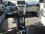 Scion iQ 2013