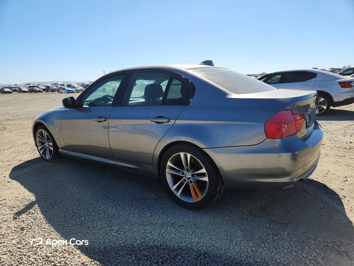 BMW Series 3 2010