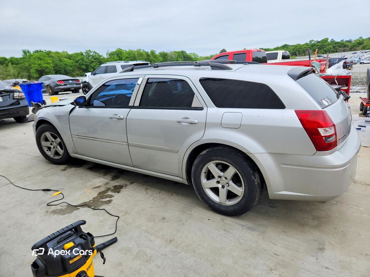 Dodge Magnum 2005