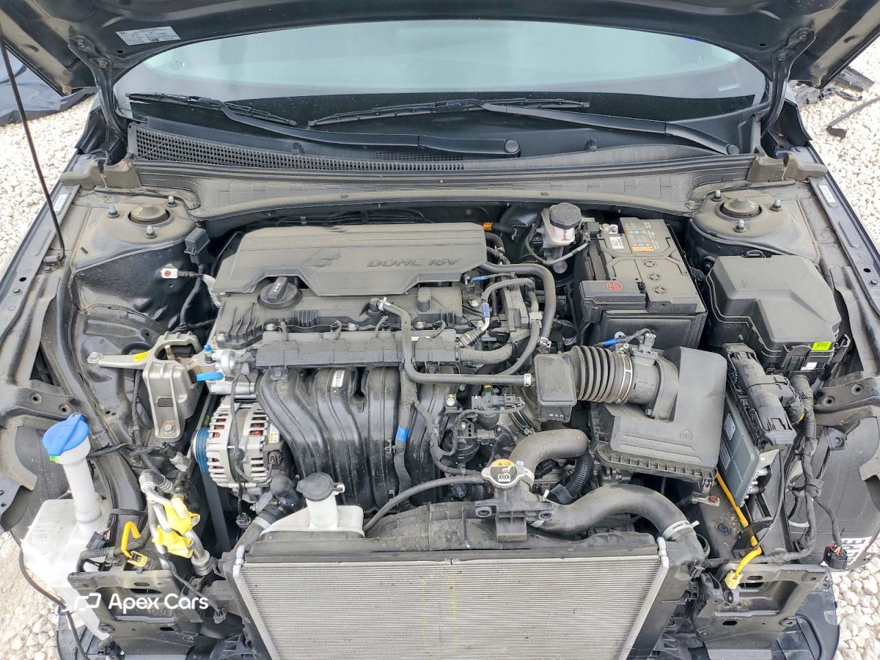 Hyundai Elantra 2025