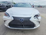 Lexus ES 2020