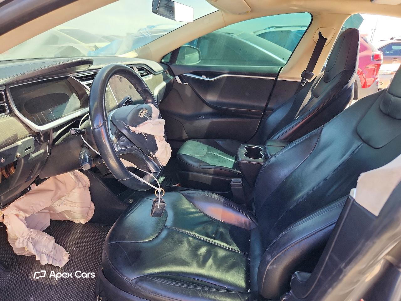 Tesla Model S 2013