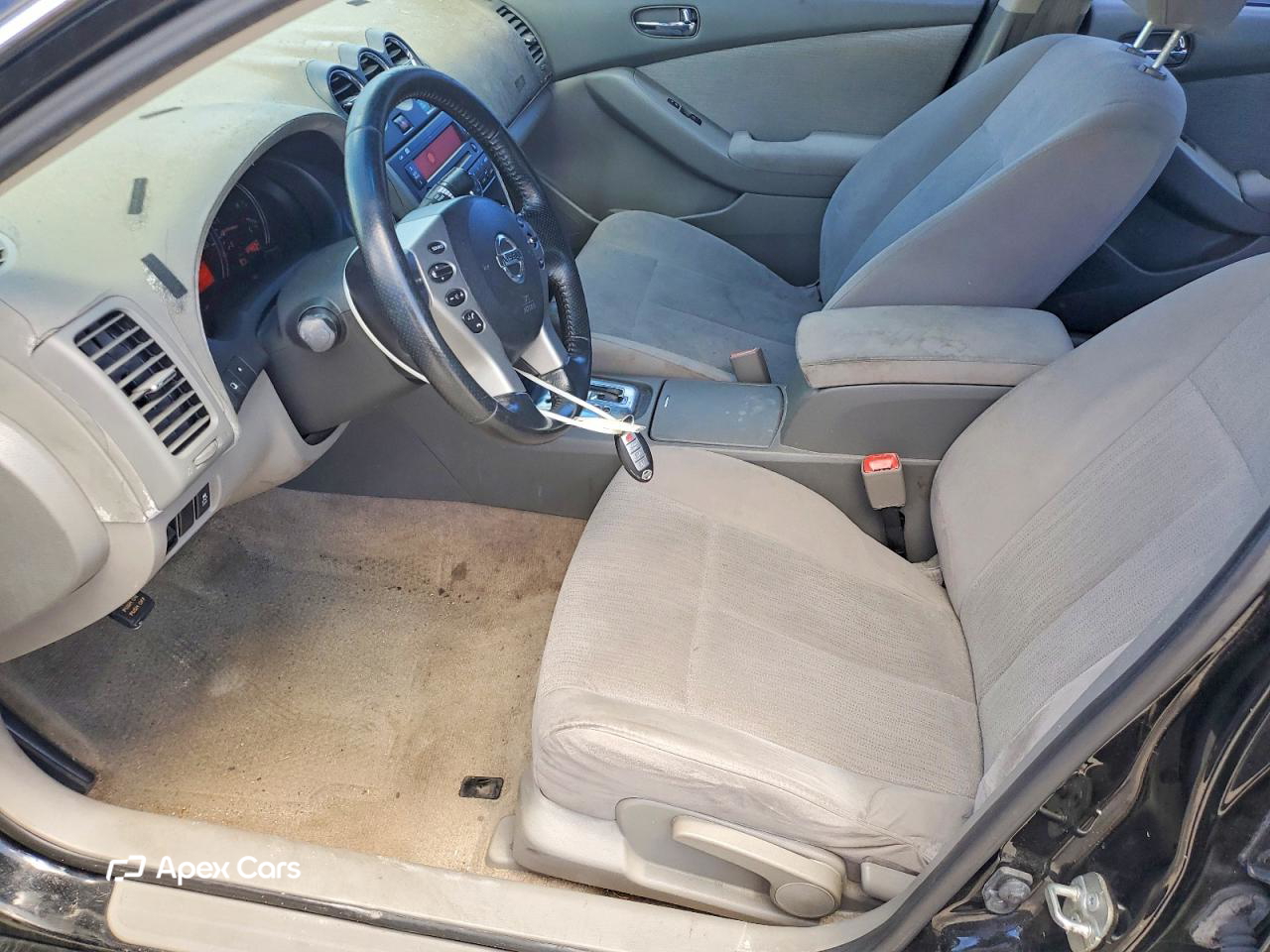 Nissan Altima 2012