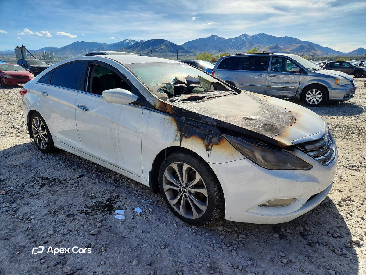 Hyundai Sonata 2013