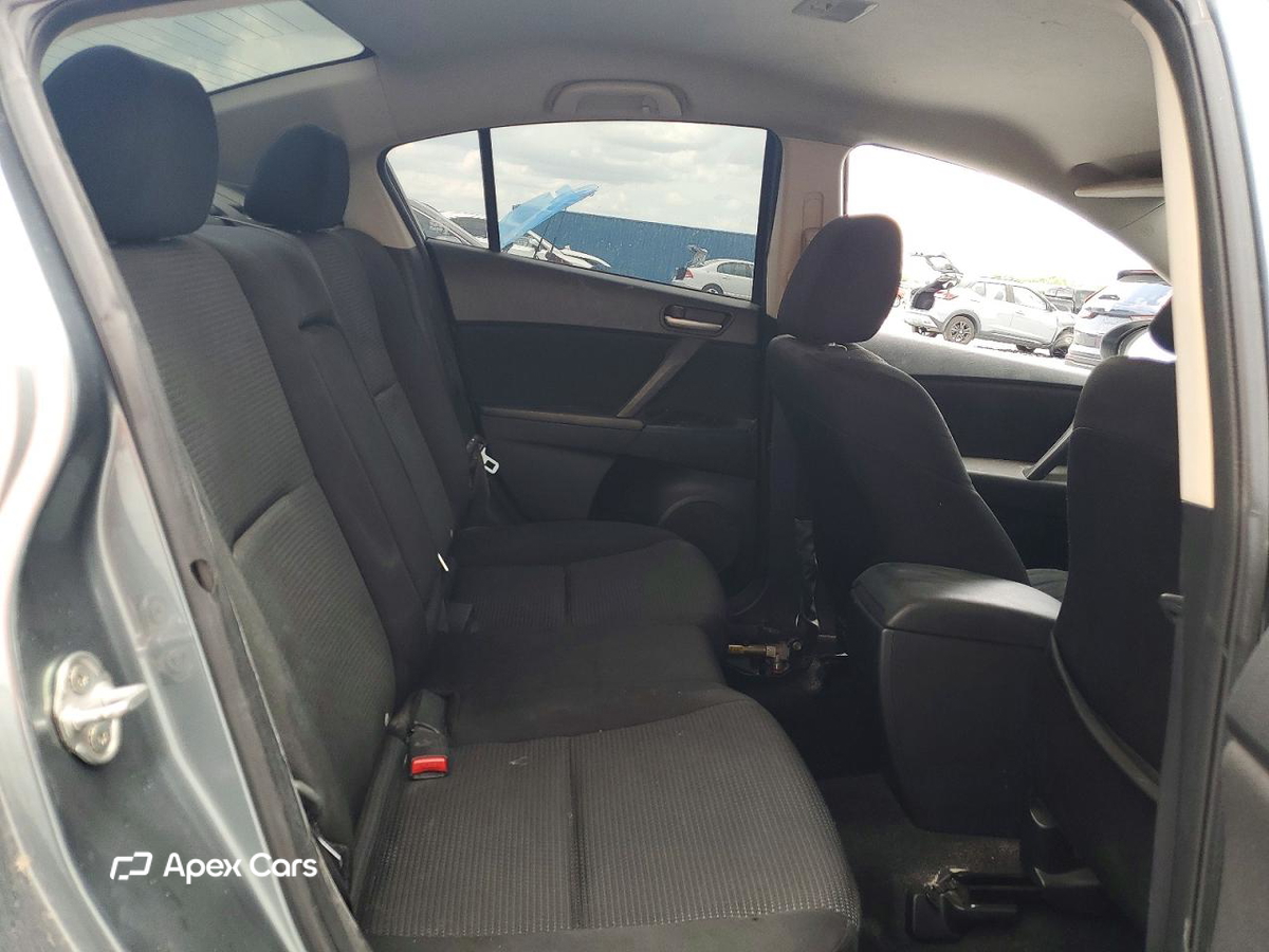 Mazda 3 2012