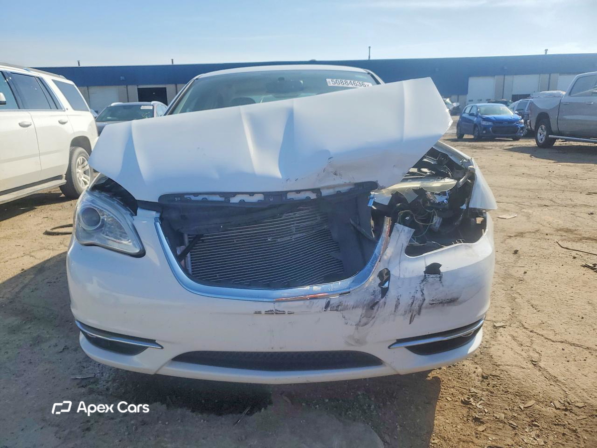 Chrysler 200 2014