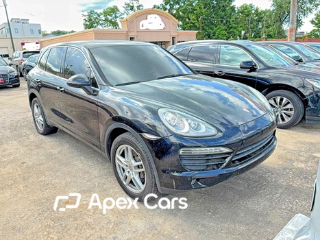 Porsche Cayenne 2014 - Image 1 of 10