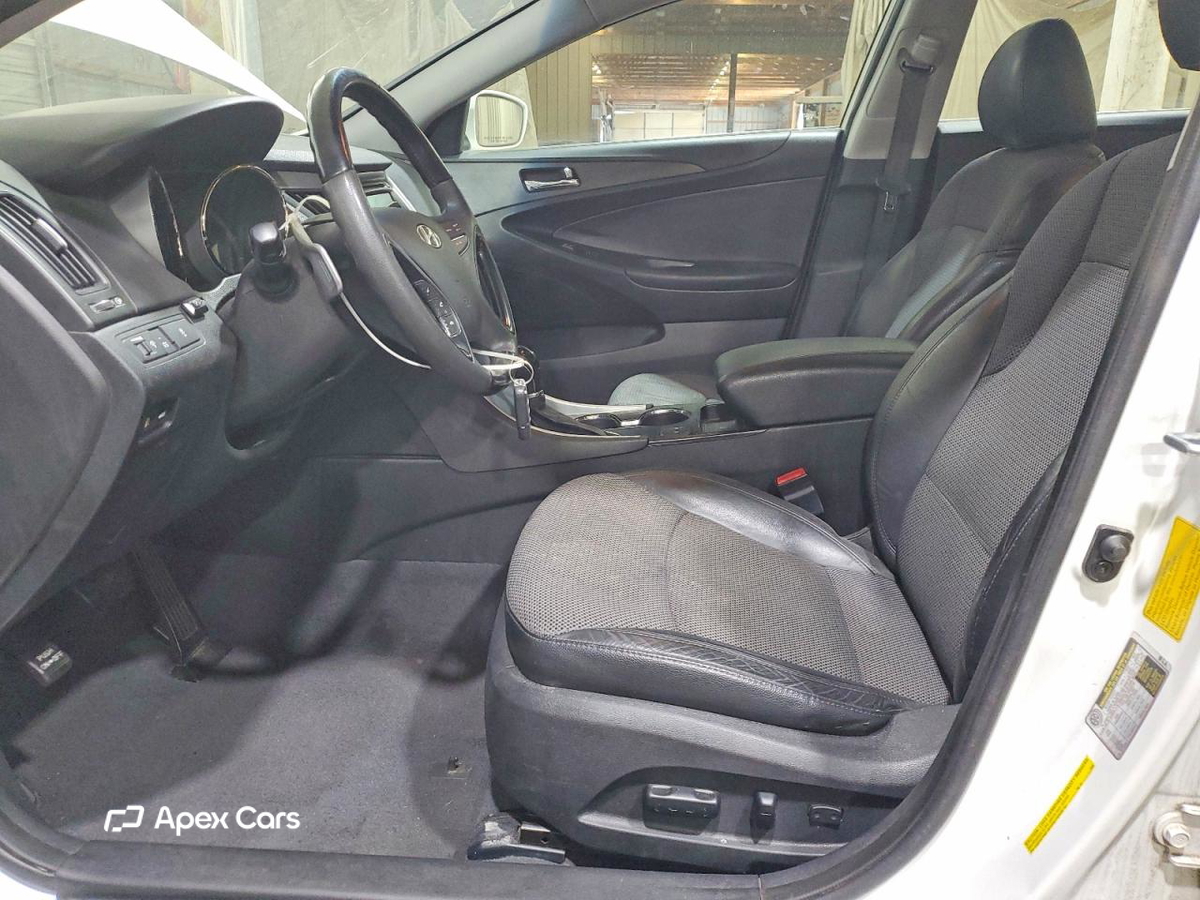 Hyundai Sonata 2013