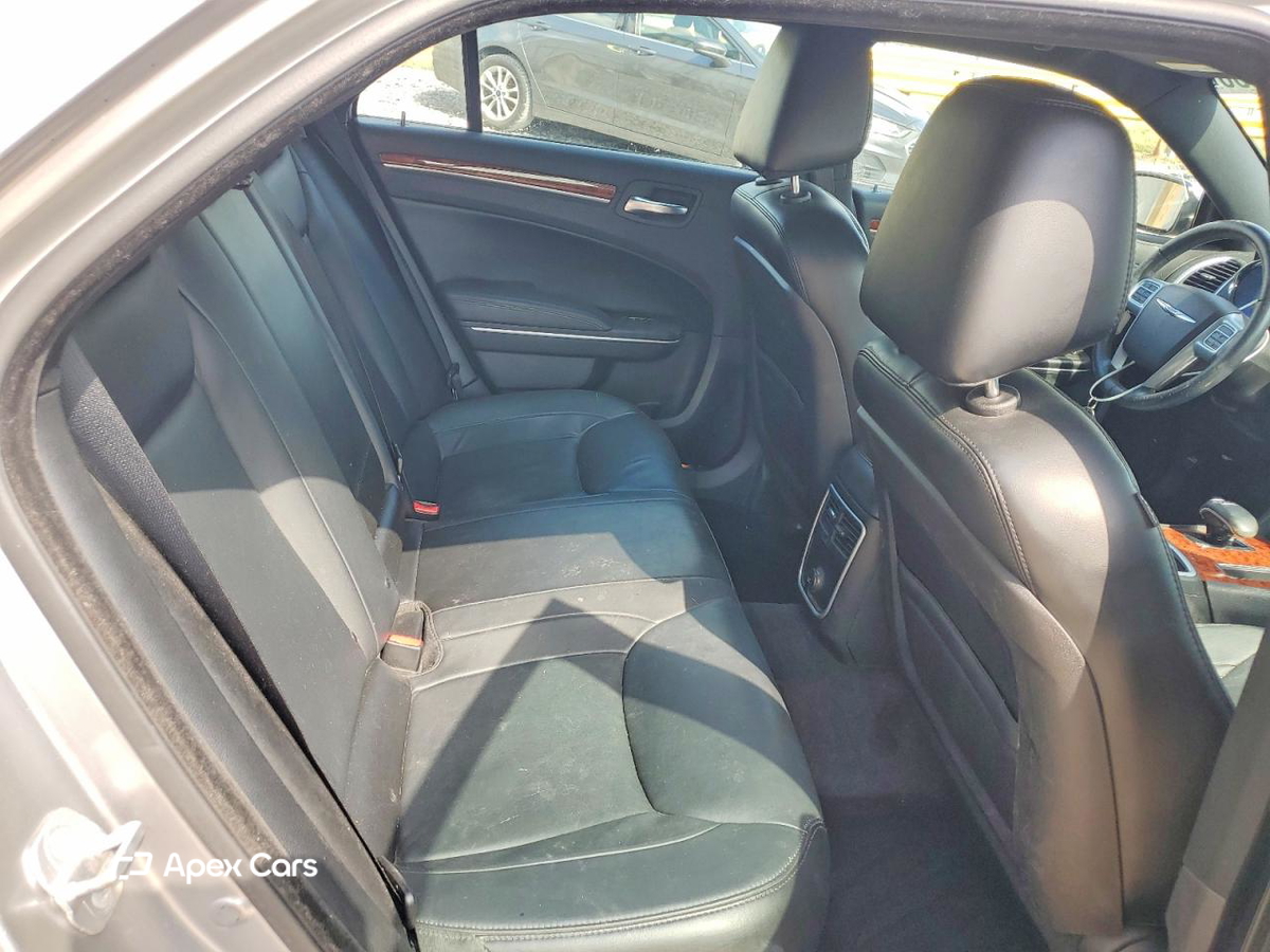 Chrysler 300 2014