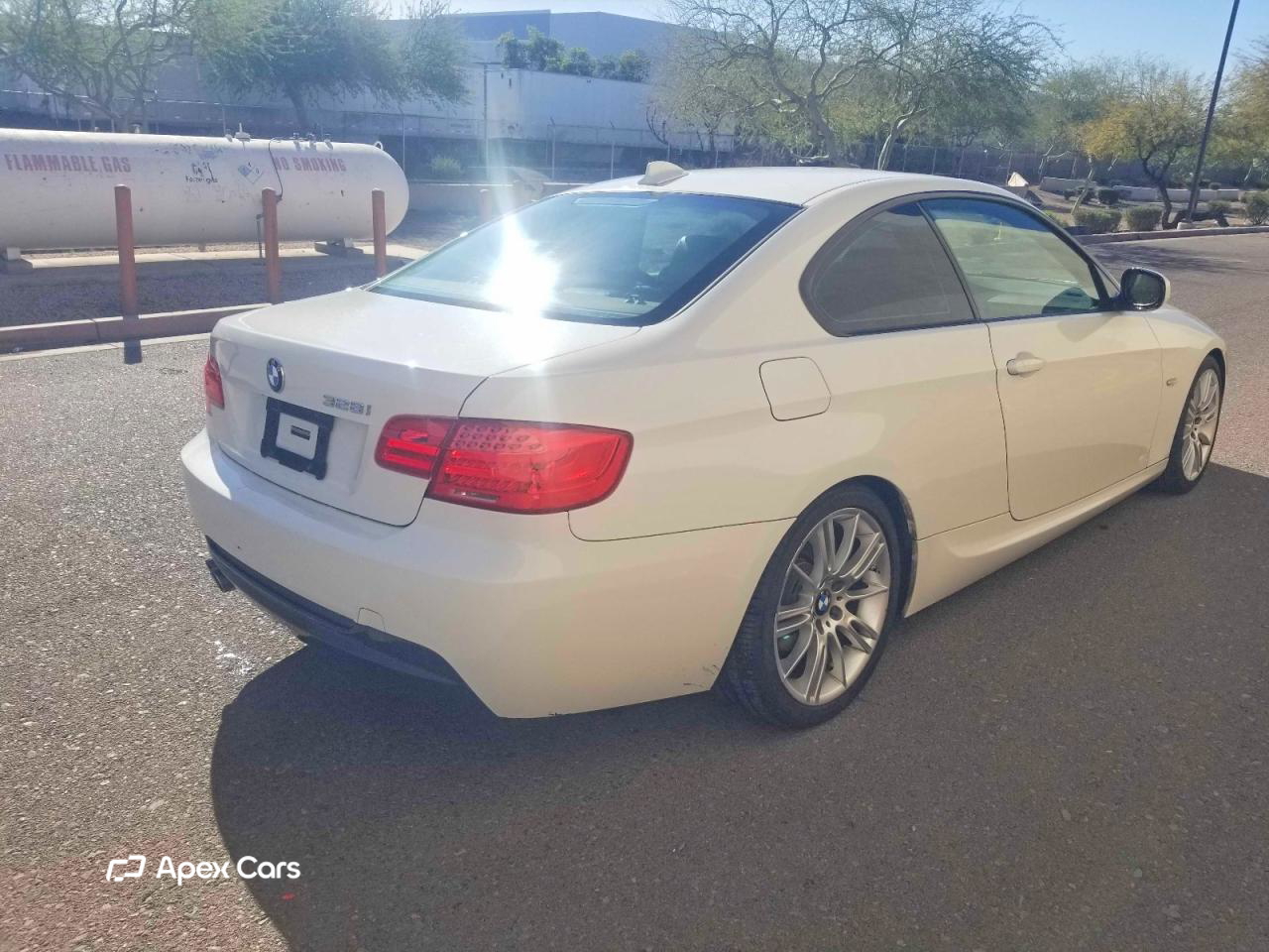 BMW Series 3 2011