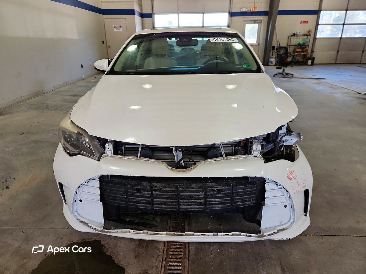 Toyota Avalon 2016