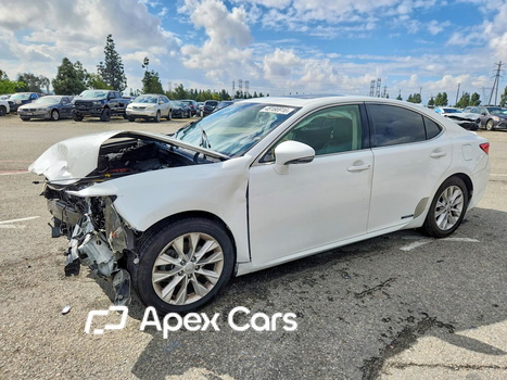 Lexus ES 2013 - Image 1 of 13