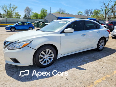 Nissan Altima 2018 - Image 1 of 13