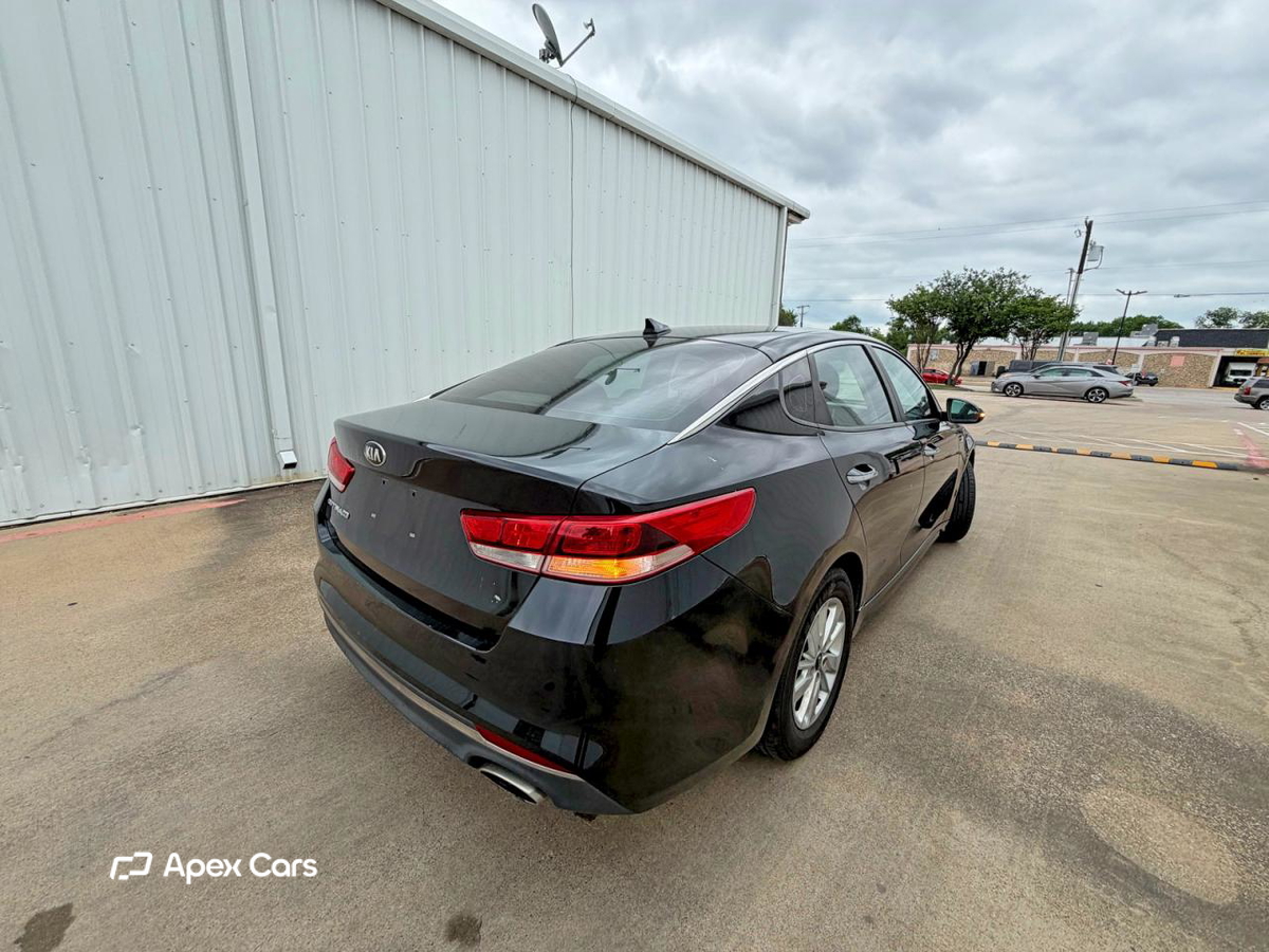 Kia Optima 2017