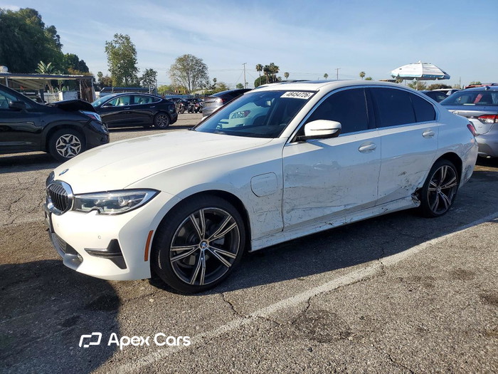 2021 BMW Series 3 - Image 1 of 5