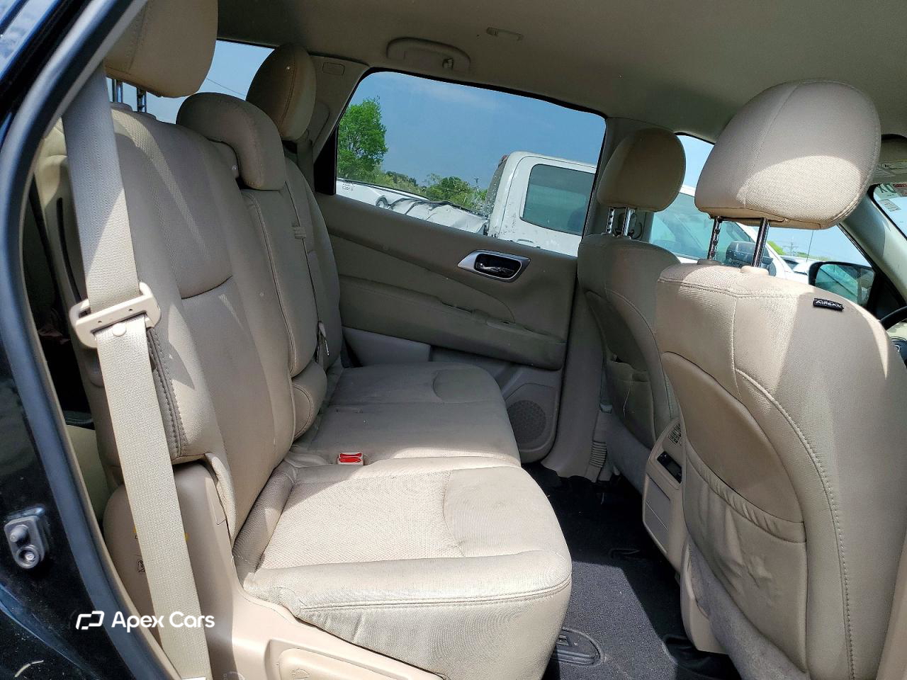 Nissan Pathfinder 2017