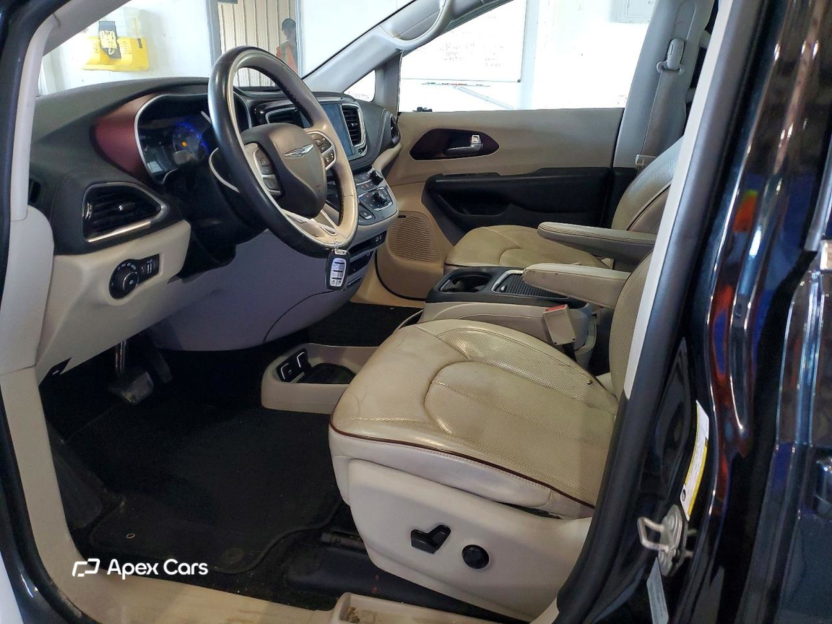 Chrysler Pacifica 2017