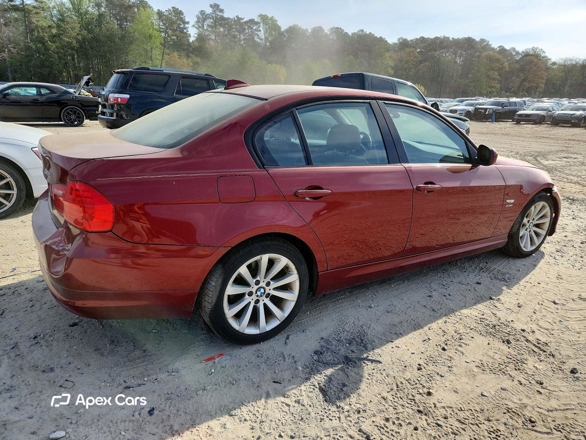 BMW Series 3 2011