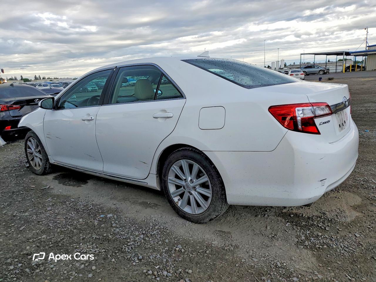 Toyota Camry 2012