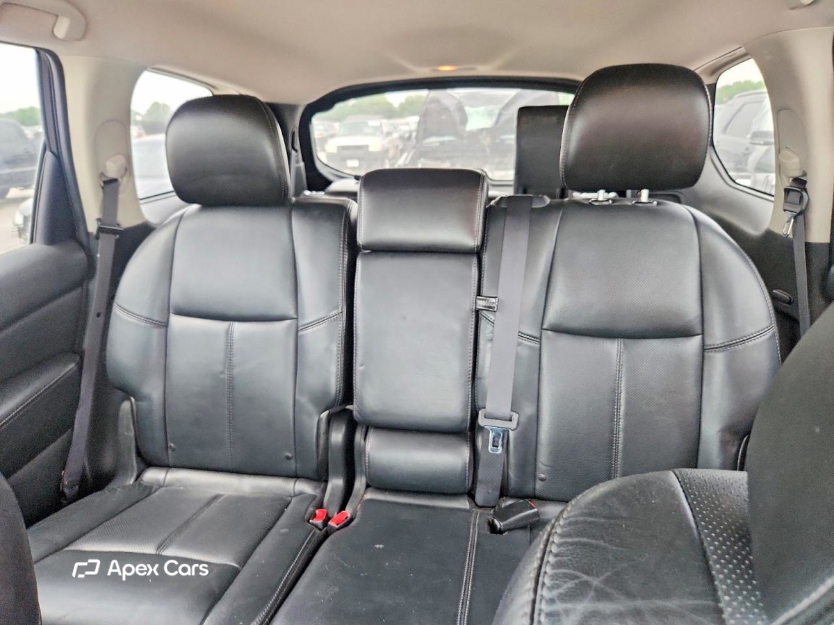 Nissan Pathfinder 2013