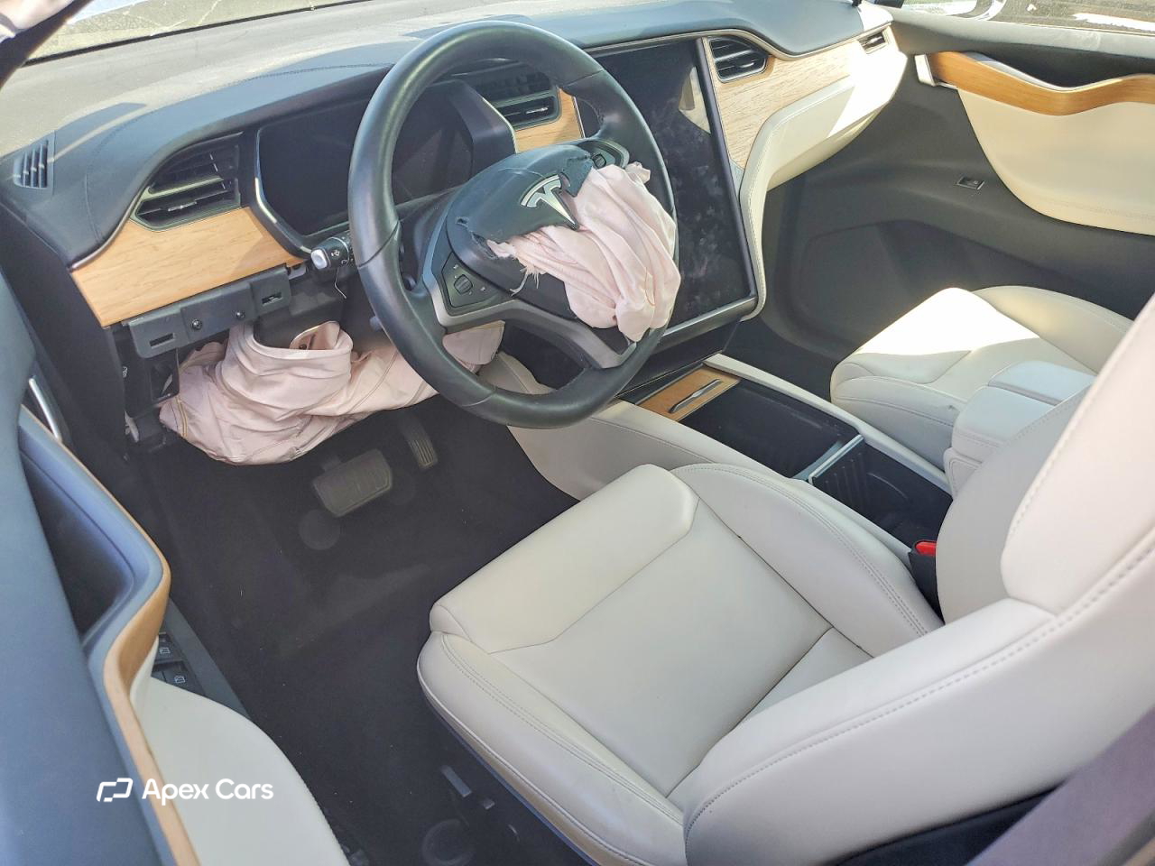 Tesla Model X 2020