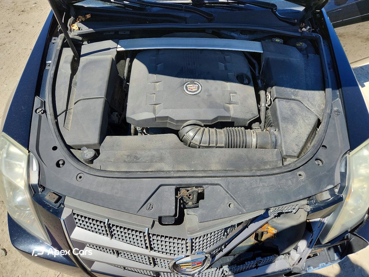 Cadillac CTS 2011