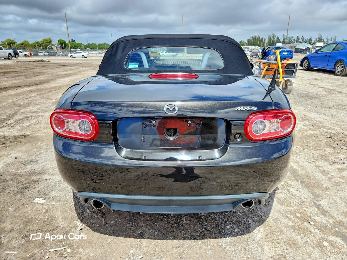 Mazda MX-5 2013