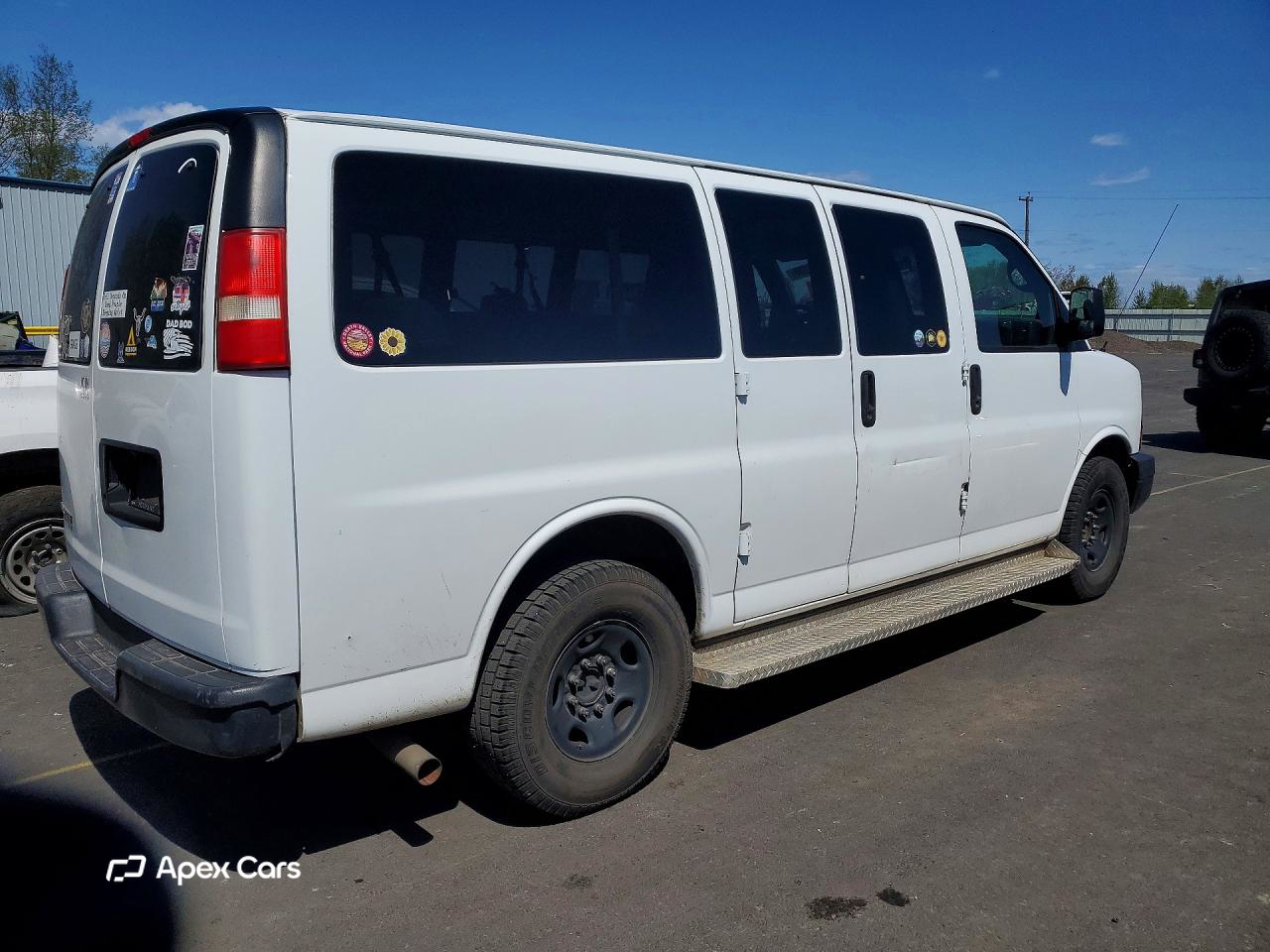 Chevrolet Express 2013