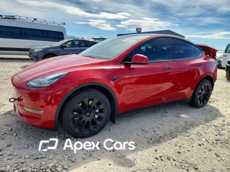 Tesla Model Y 2023 - Image 1 of 12