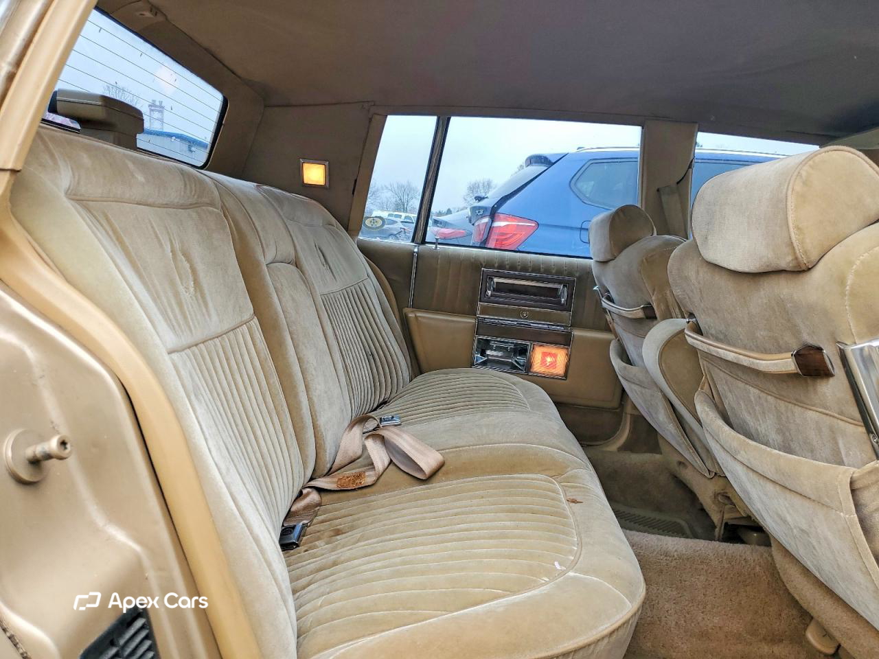 Cadillac Brougham 1987