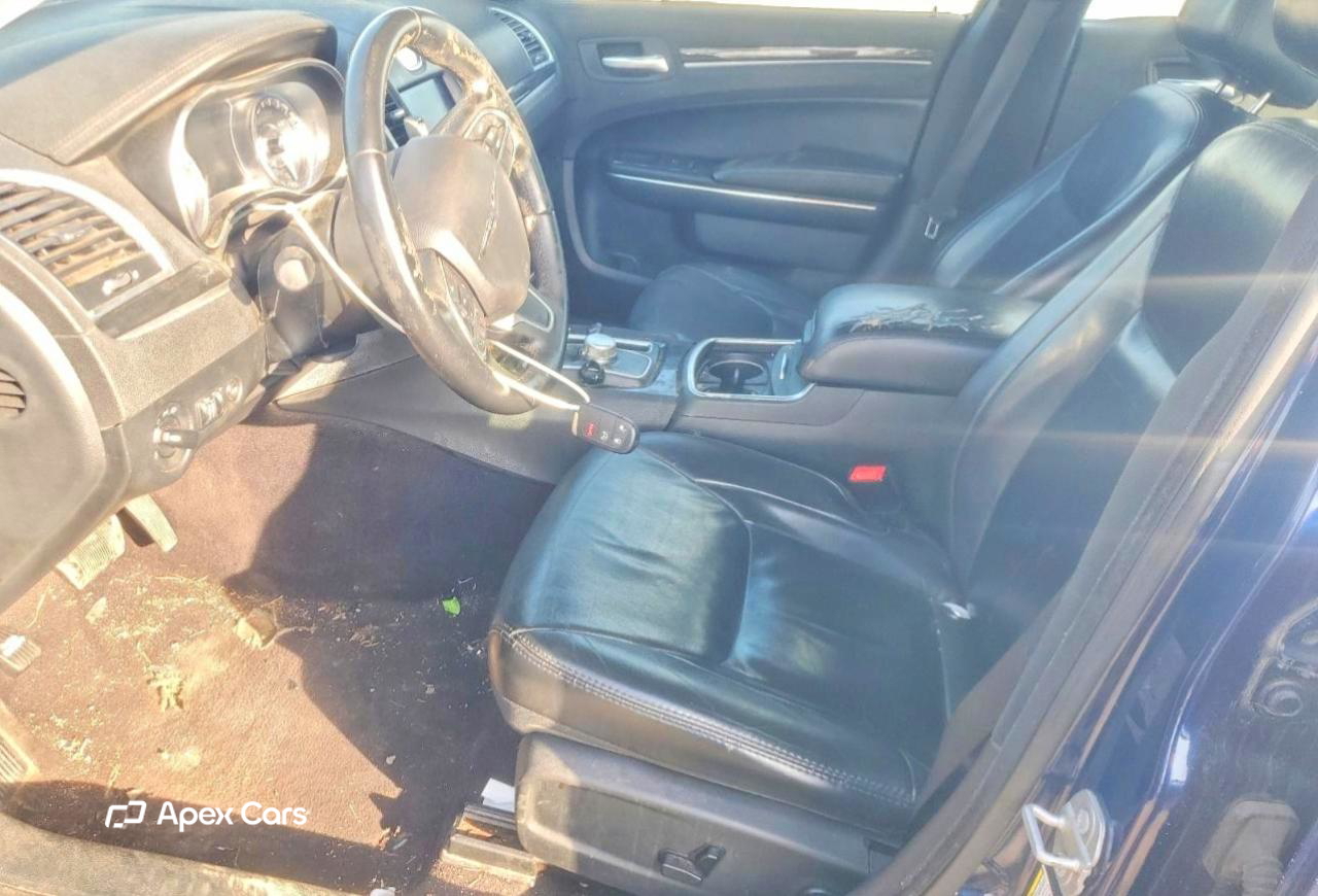 Chrysler 300 2017